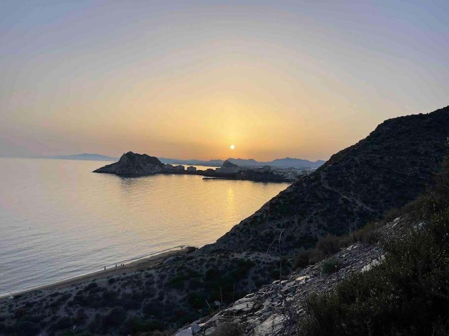 Luxury Designer Apartment - Unbeatable Sea Views Águilas Kültér fotó