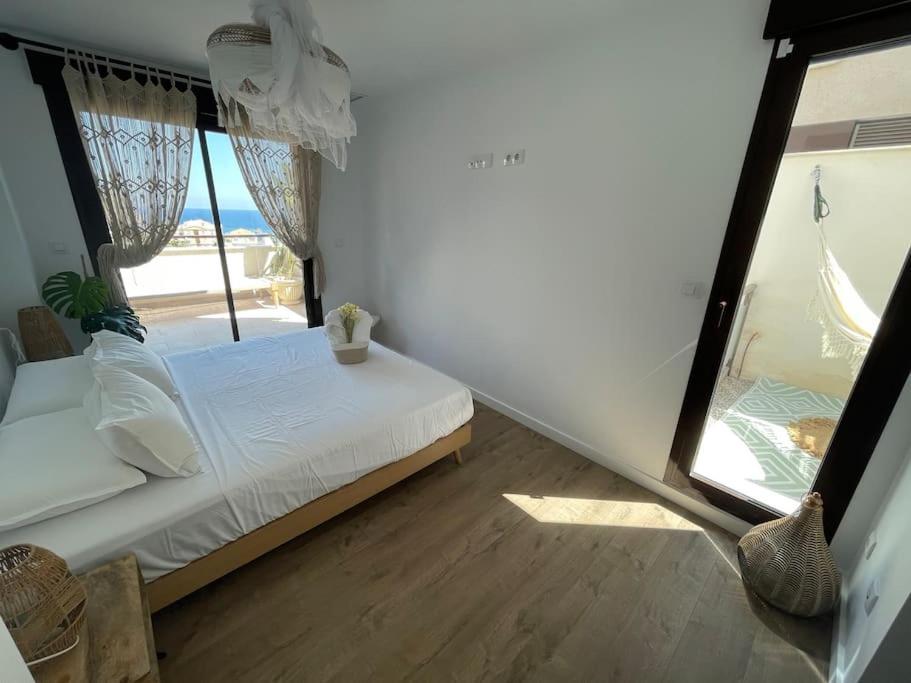 Luxury Designer Apartment - Unbeatable Sea Views Águilas Kültér fotó